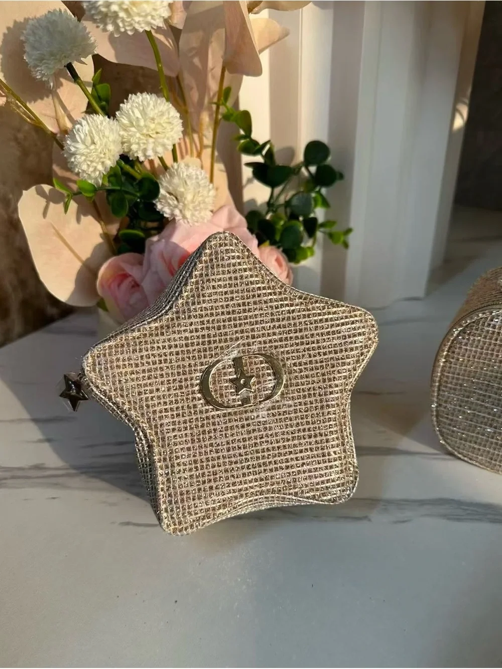 Dior Beauty Star-Shaped Glitter Makeup Pouch - Picture 6 of 6